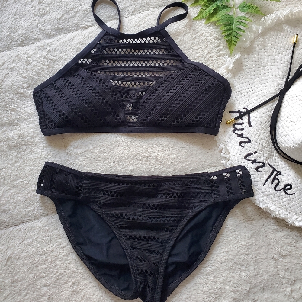 Sexy padded crochet look.bikini S kenneth Cole